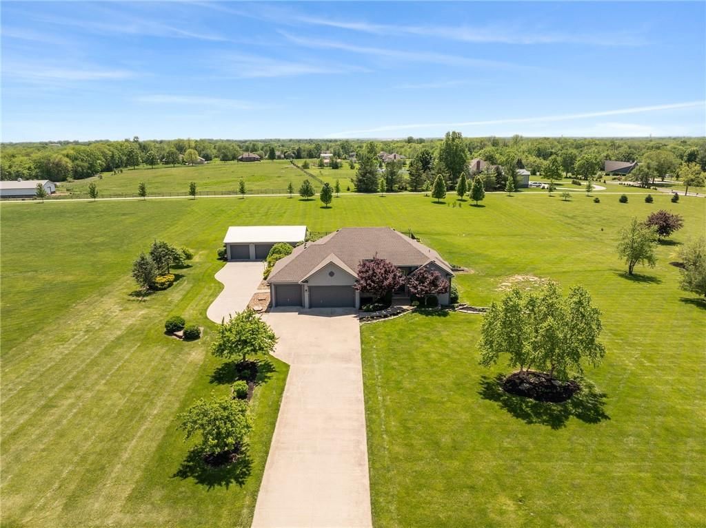 24503 E Woodland Circle — photo 5