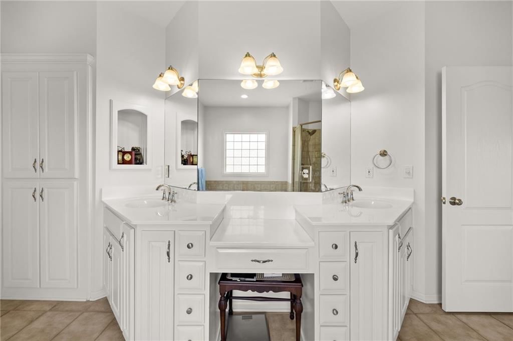 24503 E Woodland Circle — photo 34