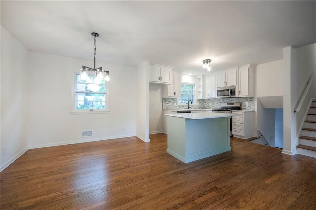 7622 W 97th Terrace — photo 6