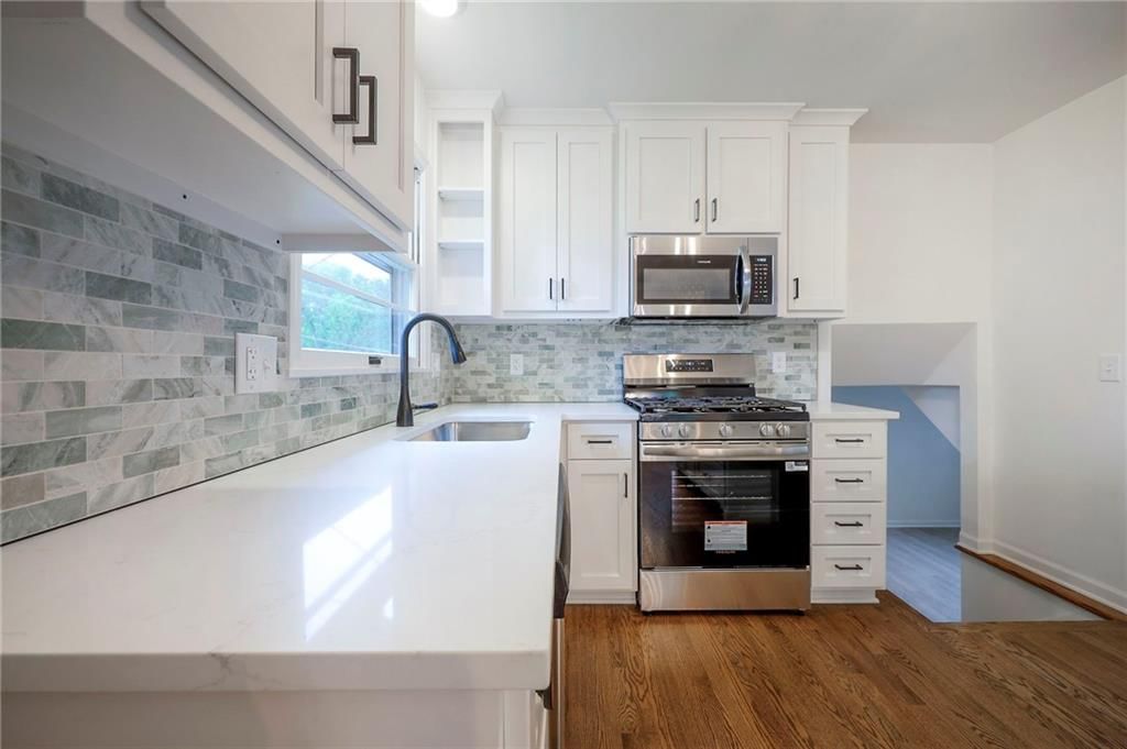 7622 W 97th Terrace — photo 9