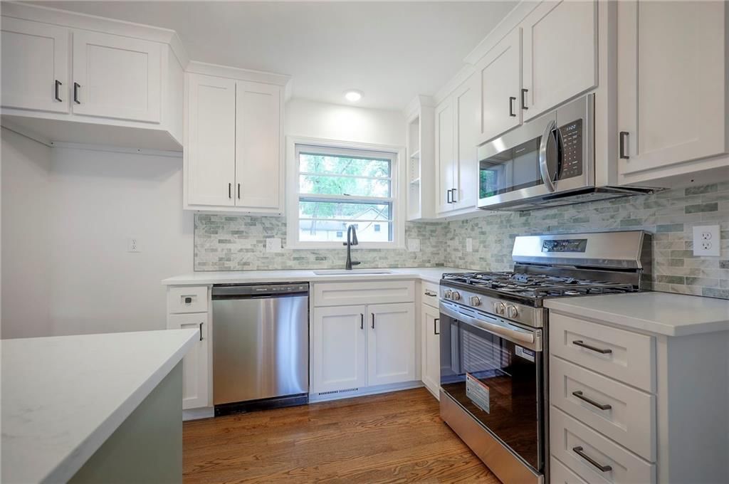 7622 W 97th Terrace — photo 11