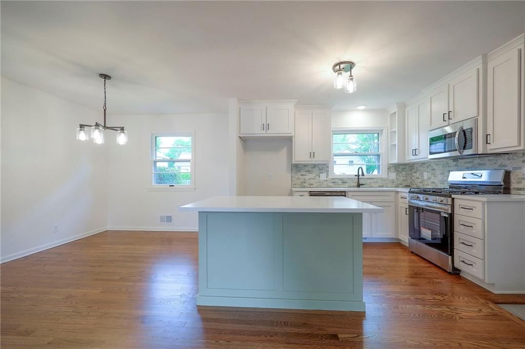 7622 W 97th Terrace — photo 12