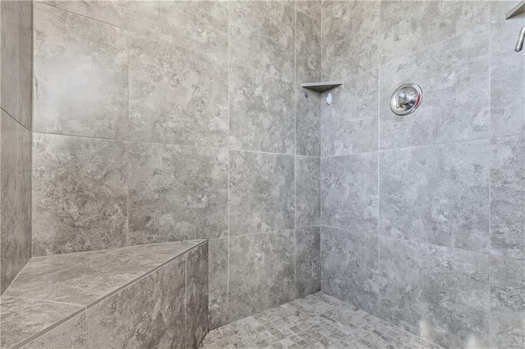 1923 S Cochise Avenue — photo 18