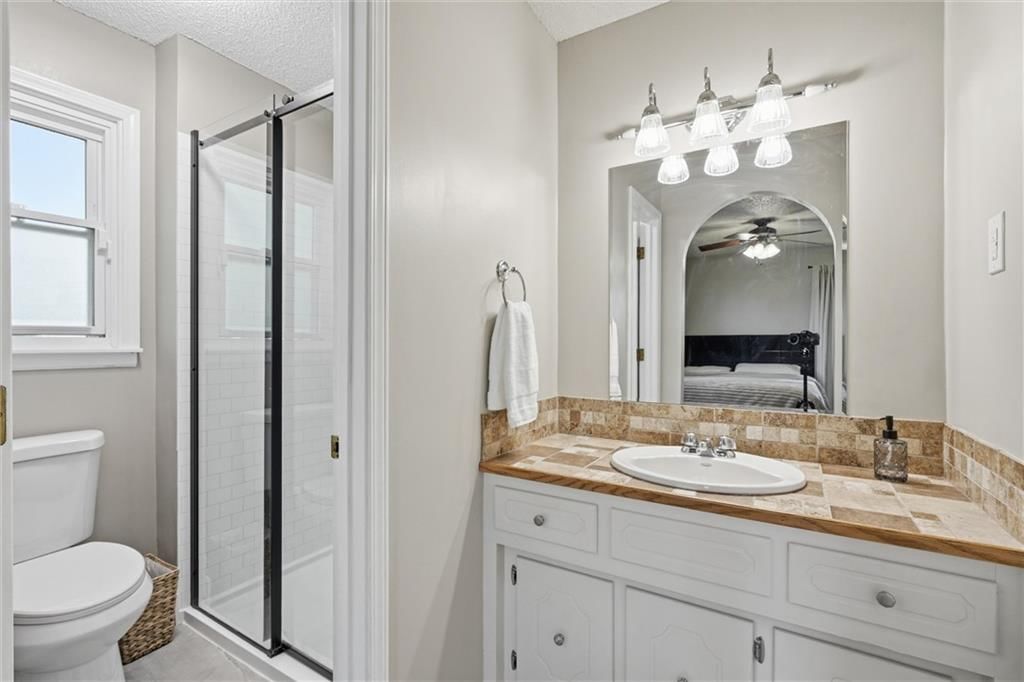 16100 E Cogan Drive — photo 11