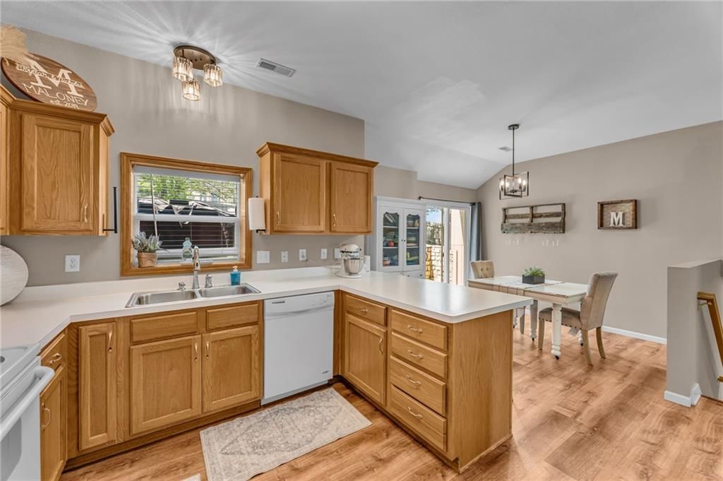 713 N Eagle Pass Drive — photo 13