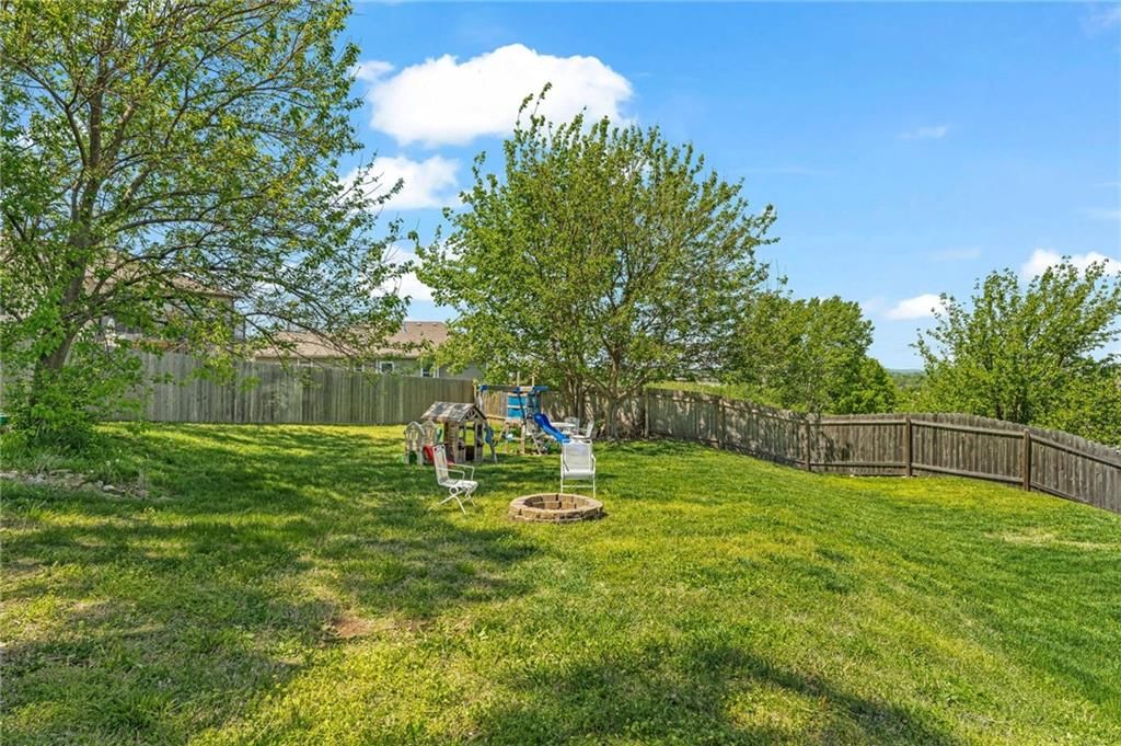 713 N Eagle Pass Drive — photo 30