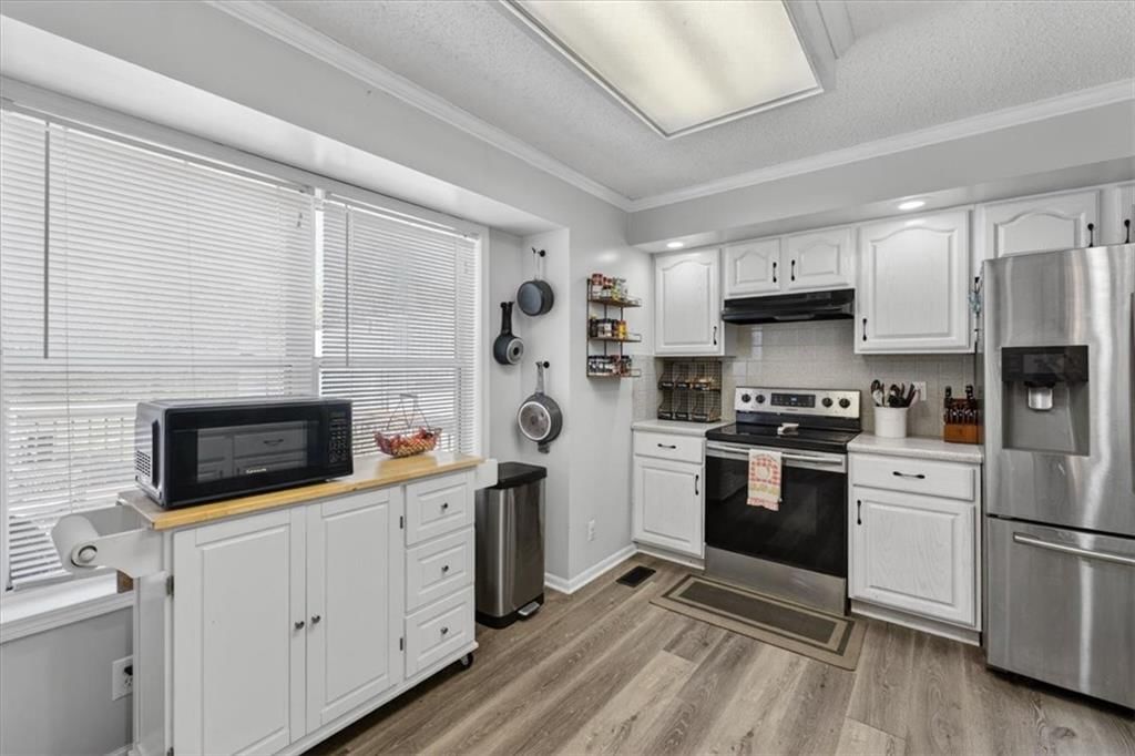 1820 E Morgan Road — photo 8