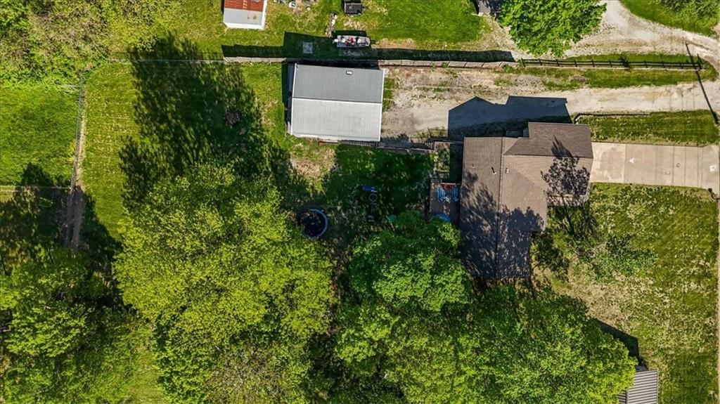 1820 E Morgan Road — photo 32