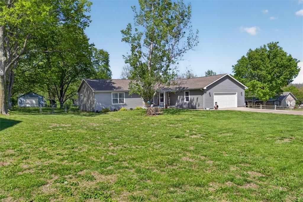 1820 E Morgan Road — photo 33