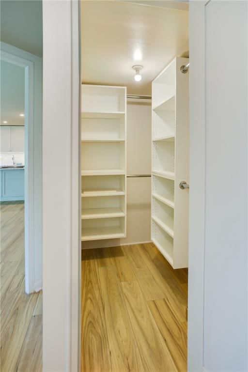 4550 Warwick Boulevard — photo 26