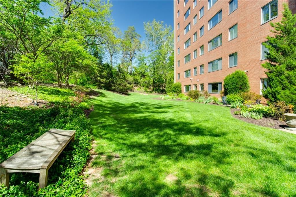 4550 Warwick Boulevard — photo 31