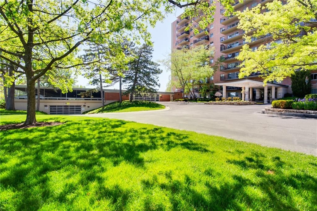 4550 Warwick Boulevard — photo 37