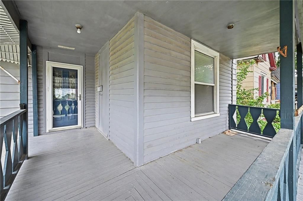 5715 King Hill Avenue — photo 3