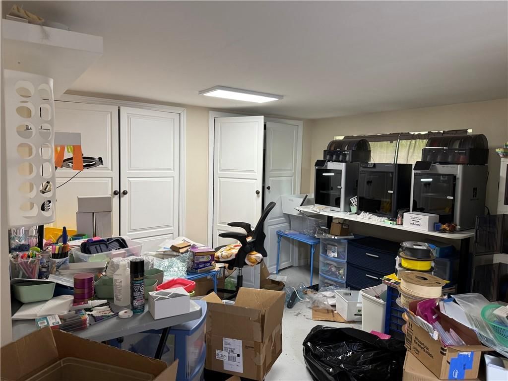 1052 Wyndham Drive — photo 27