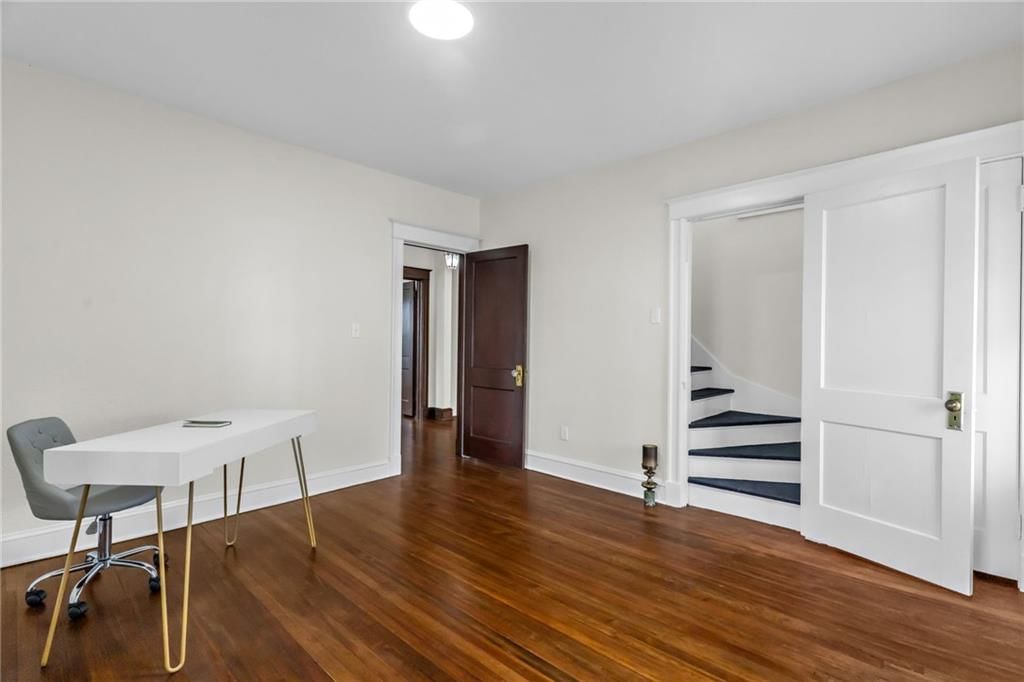 316 E Doniphan Street — photo 28