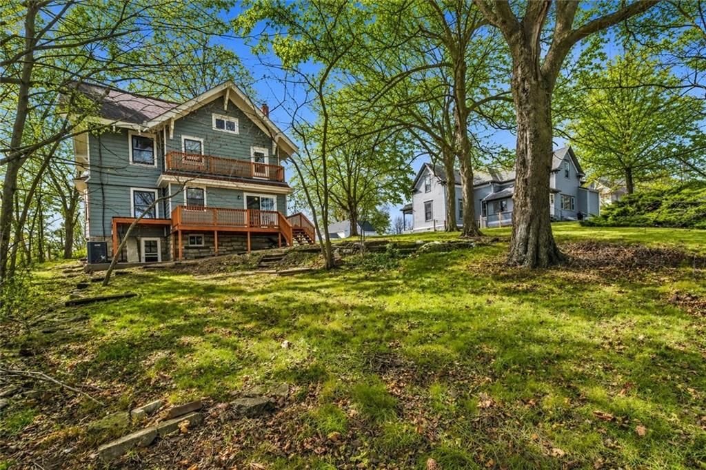 316 E Doniphan Street — photo 38