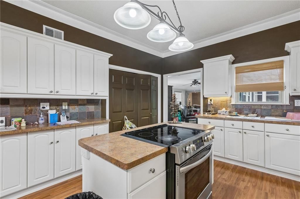 109 Maple Street — photo 17