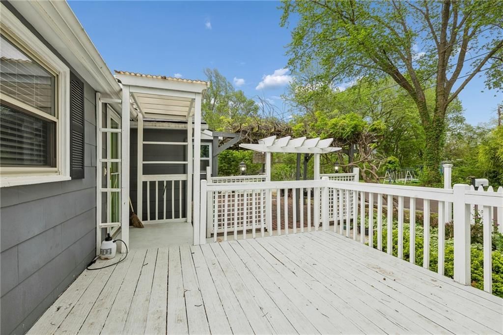 109 Maple Street — photo 33