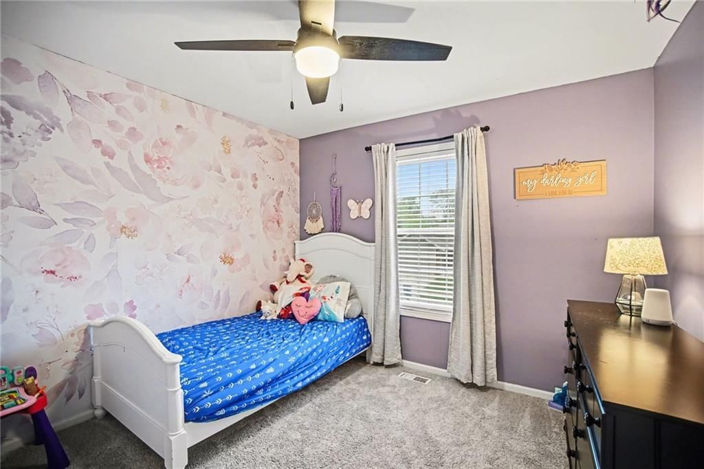 909 NE Michael Drive — photo 19