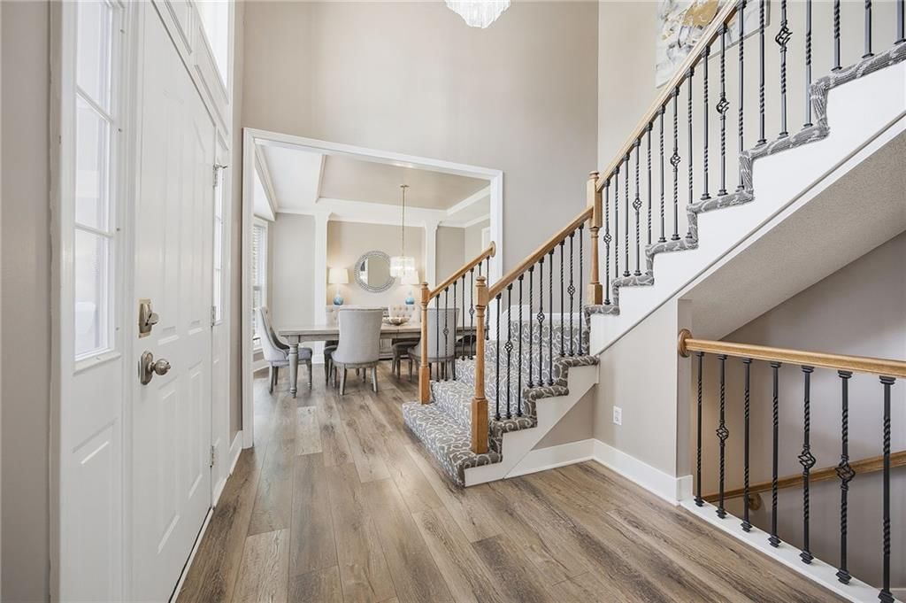 14712 Glenwood Avenue — photo 4