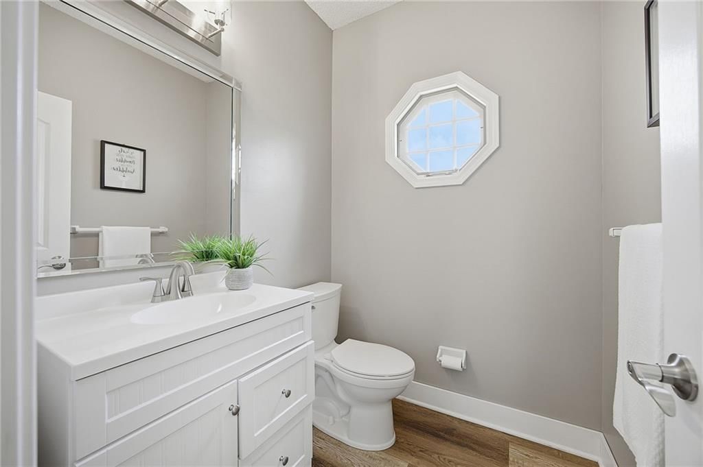 14712 Glenwood Avenue — photo 15