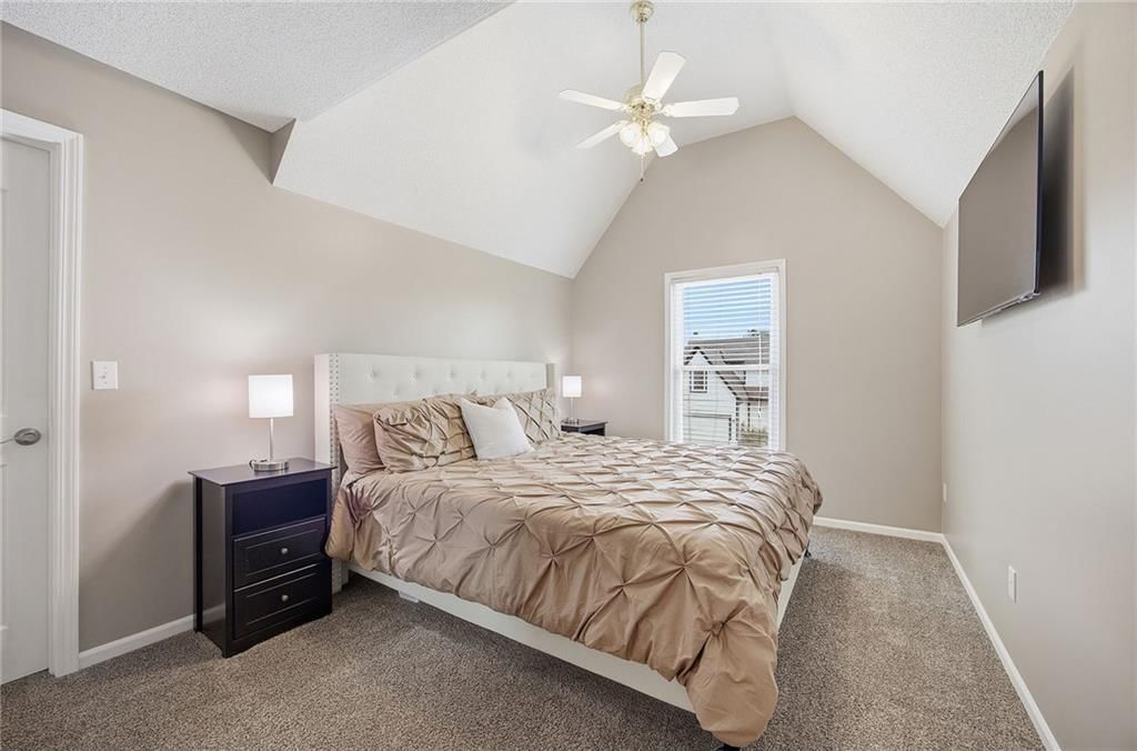 14712 Glenwood Avenue — photo 23
