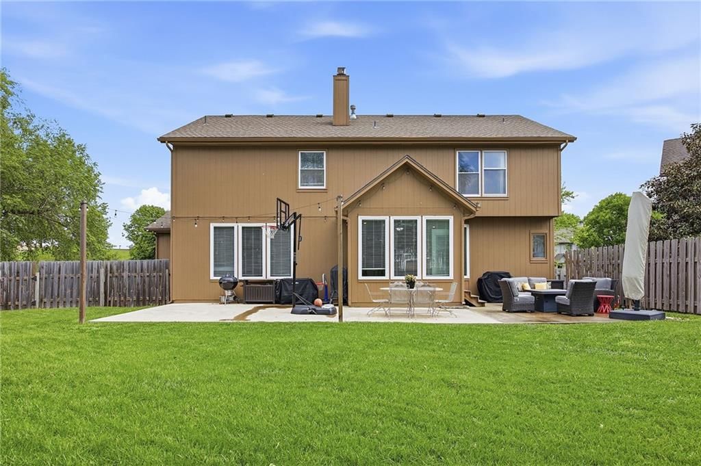 14712 Glenwood Avenue — photo 31