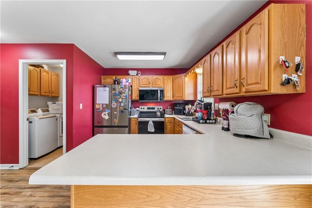 1205 Woods Drive — photo 11