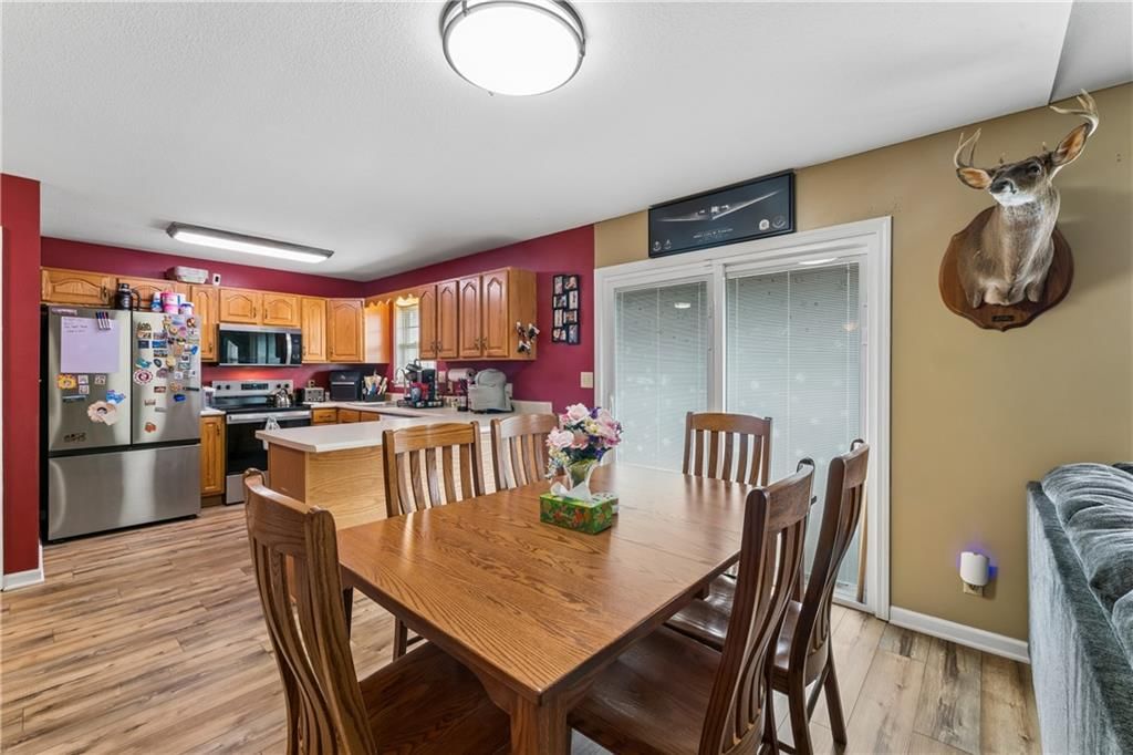 1205 Woods Drive — photo 13