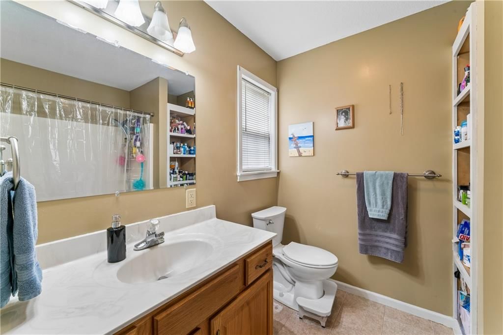 1205 Woods Drive — photo 17