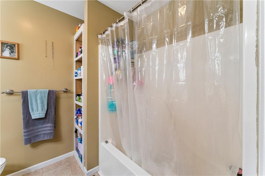 1205 Woods Drive — photo 18