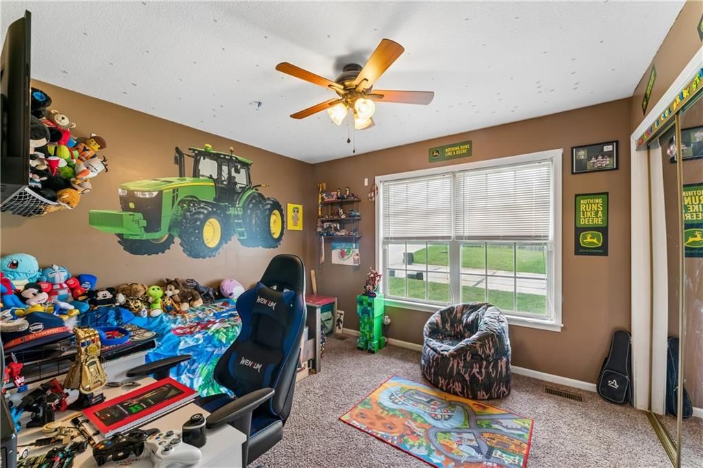 1205 Woods Drive — photo 19