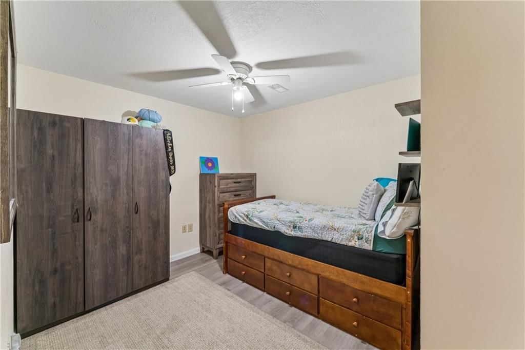 1205 Woods Drive — photo 27