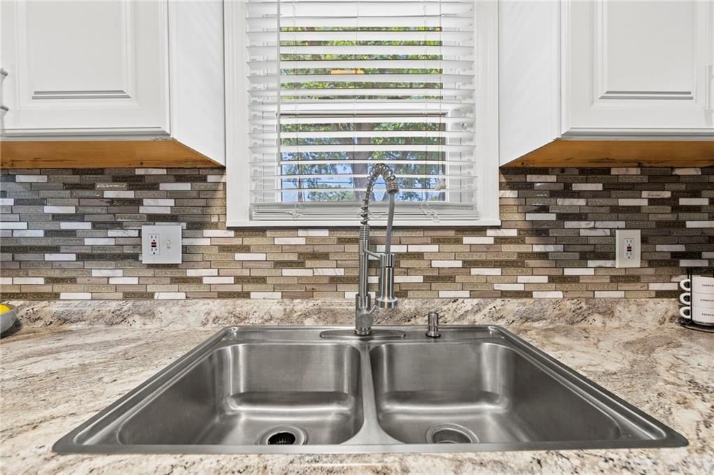 2237 S 14th Street — photo 11