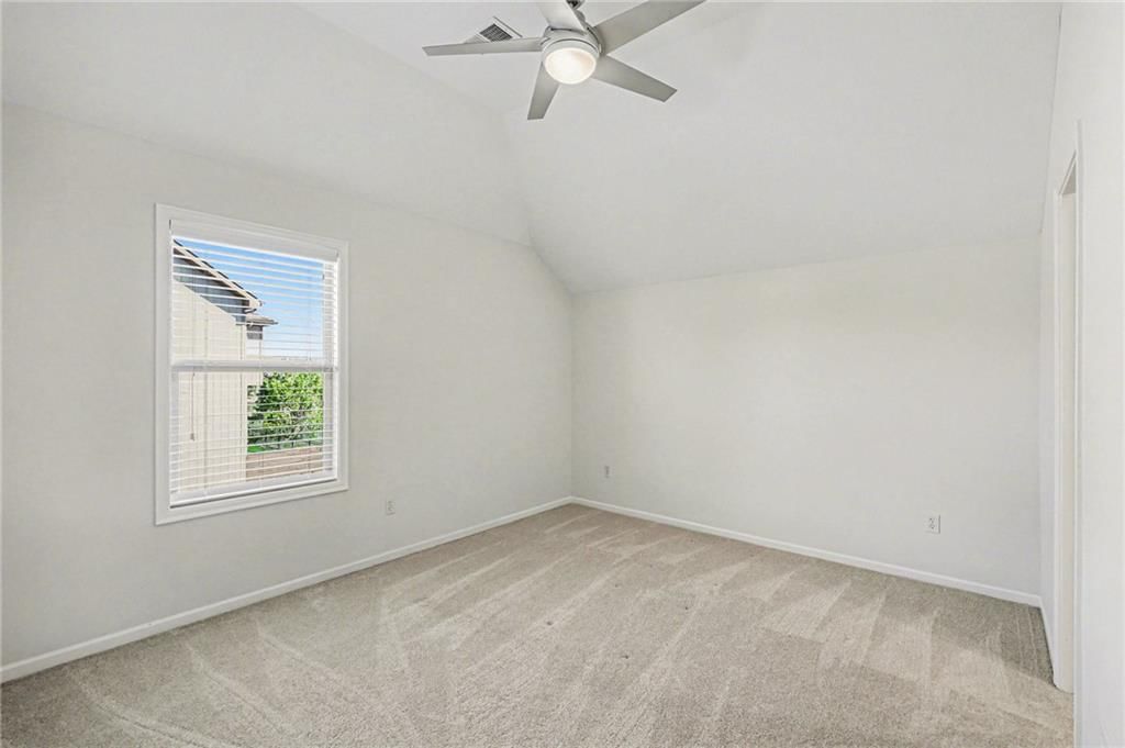 12405 W 162nd Street — photo 33