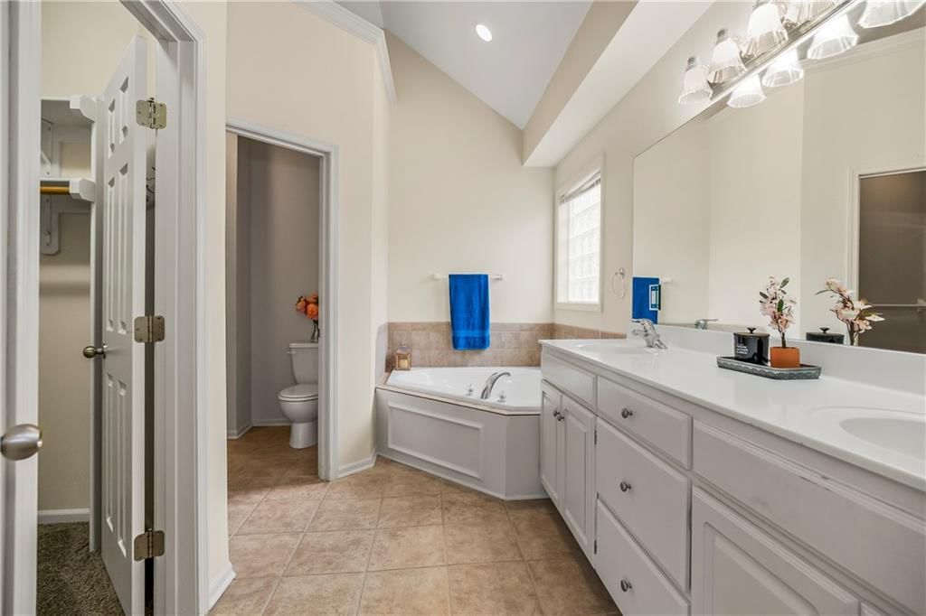 1105 NW 108th Court — photo 14