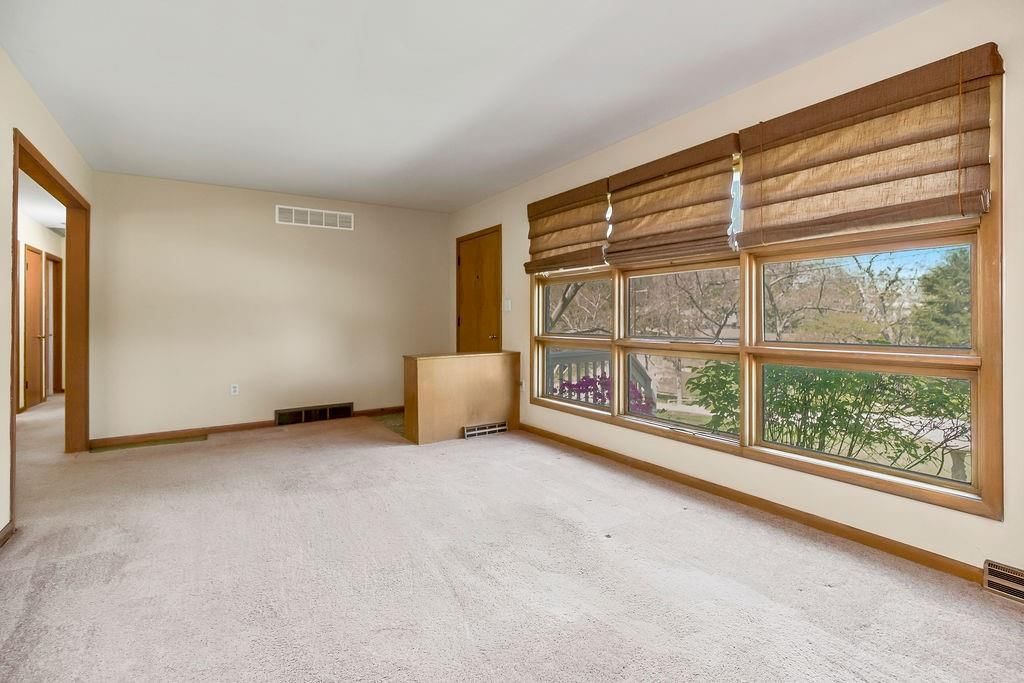 910 NW South Shore Drive — photo 6