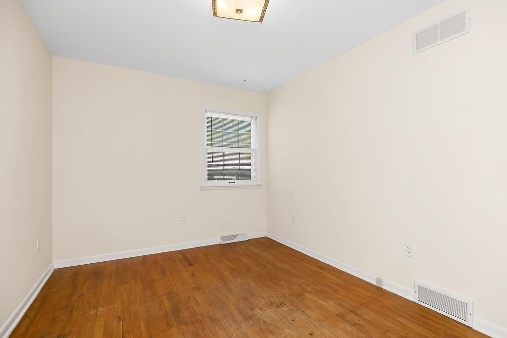910 NW South Shore Drive — photo 12