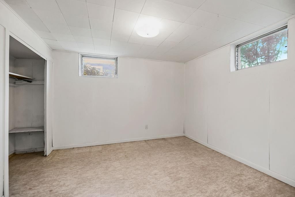 910 NW South Shore Drive — photo 20