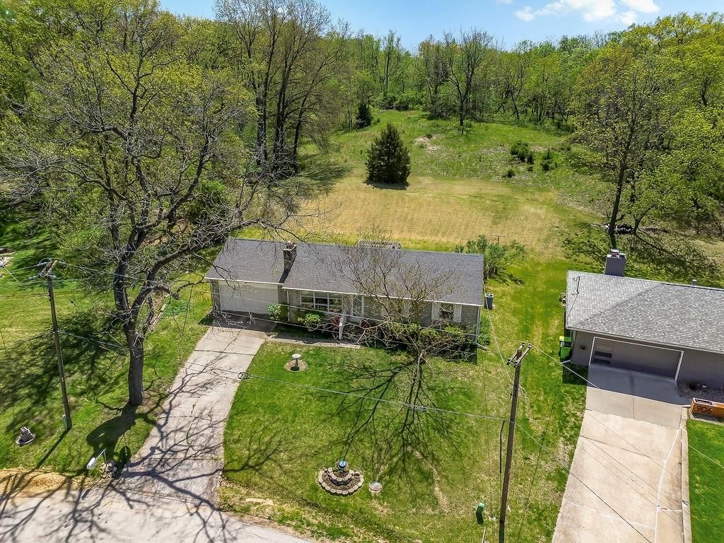 910 NW South Shore Drive — photo 29