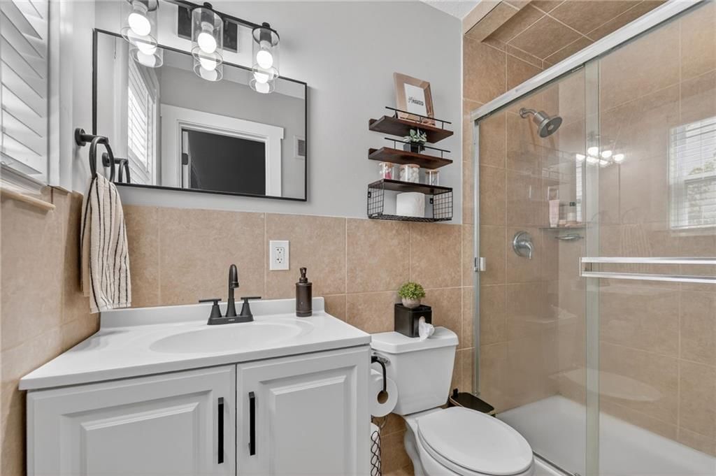 8117 Summit Street — photo 17