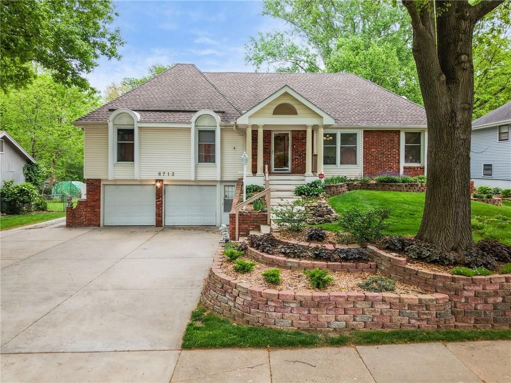 6713 N Garfield Avenue — photo 5