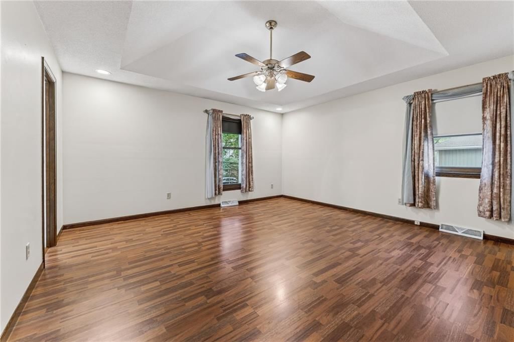 6713 N Garfield Avenue — photo 29