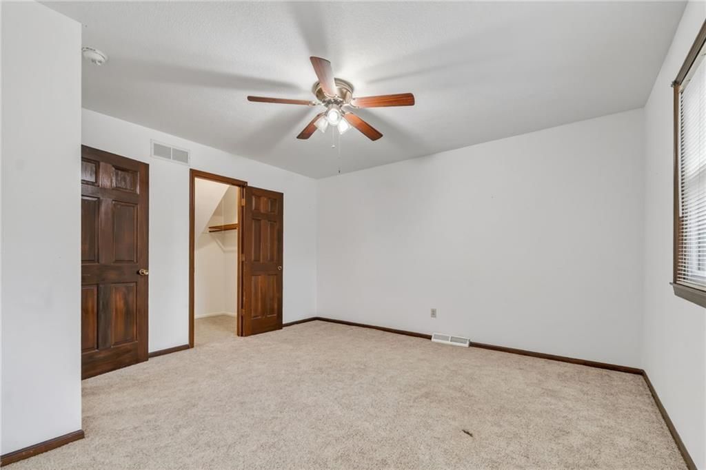 6713 N Garfield Avenue — photo 39
