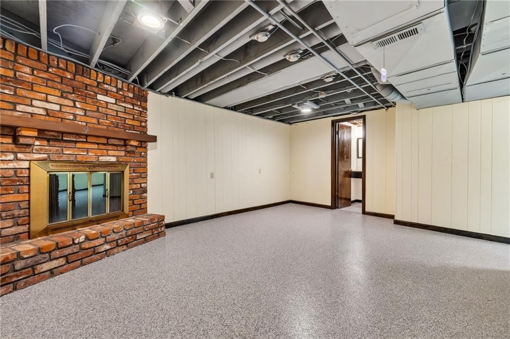 6713 N Garfield Avenue — photo 49