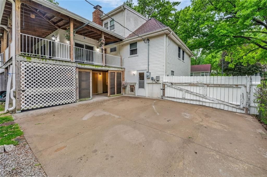 6713 N Garfield Avenue — photo 52