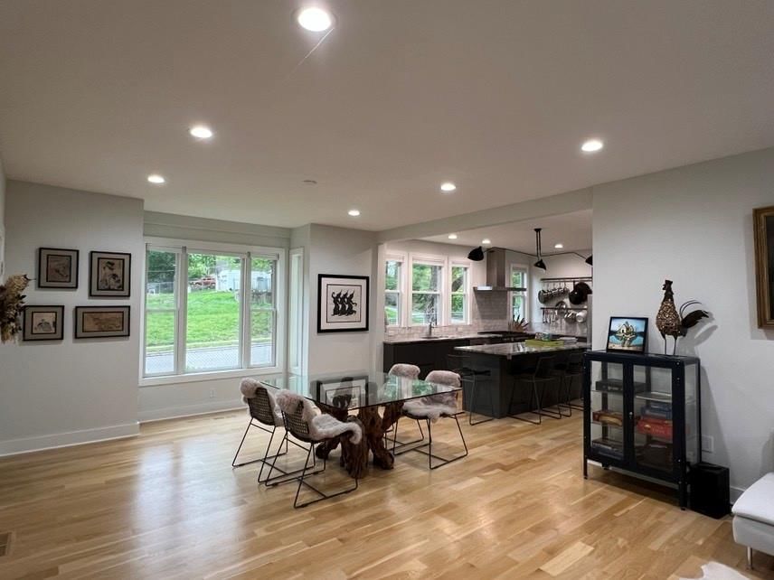 3400 Thompson Avenue — photo 4
