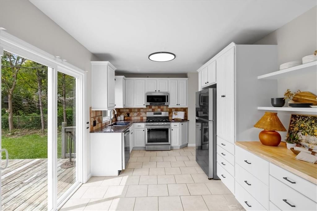 2813 W 51st Street — photo 15