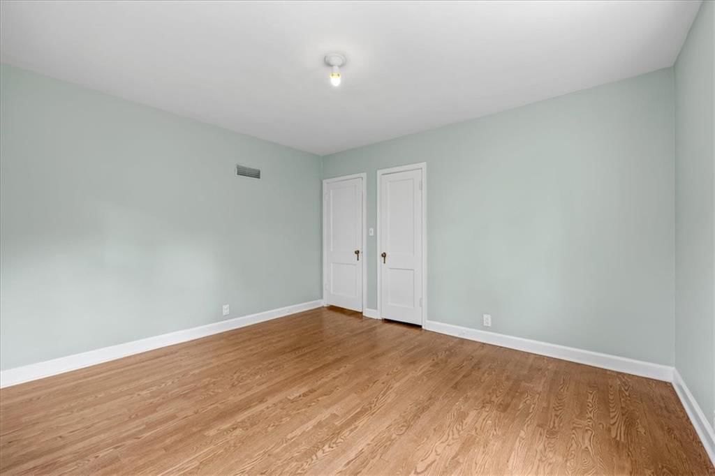 2813 W 51st Street — photo 19