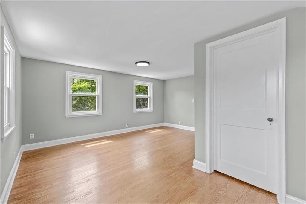 2813 W 51st Street — photo 24